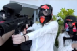 Yamkee. Пейнтбол в офисе.