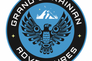 Логотип - шеврон туристической организации