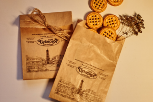 Логотип и дизайн печатной продукции для кафе "Цукерня"