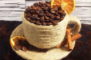 Декоративная чашка