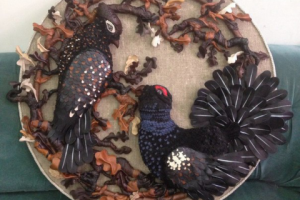 Декоративное панно из натуральной кожи "Глухари"