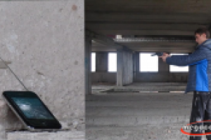 Стрельба по Китайскому Айфону из револьвера под патрон Флобера