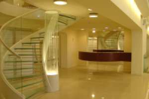 Магазин парфюмерии (Новосибирск 2003)