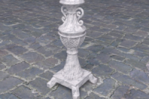 Подсвечник