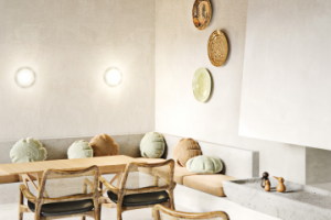 кафе на берегу