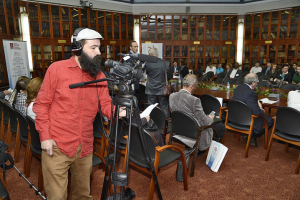 Конференция.