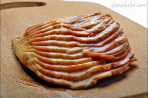 Мясная нарезка.