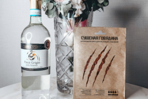 Упаковка мясных снэков