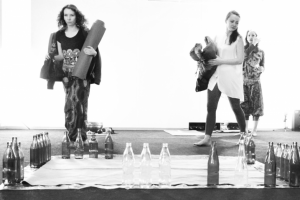 ЙОГА  семинар(гвозди битые стёкла)