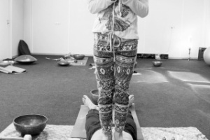 ЙОГА  семинар(гвозди битые стёкла)
