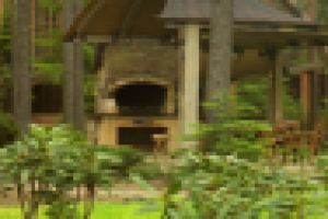 Беседка - барбекю. п. Ленинское. 2003г.