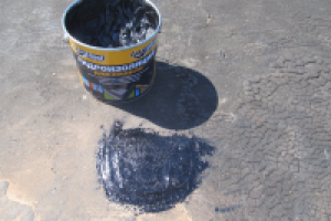 Временная заделка вскрытия кровли