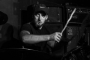 барабанщик гр. Фильм