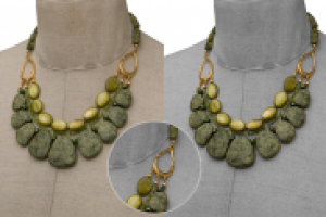 Бижутерия на манекене