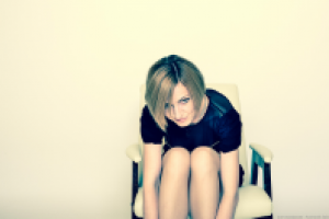 Злая девушка