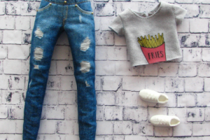 Кукольная одежда