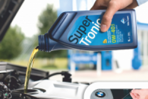 При заливе масла Aral