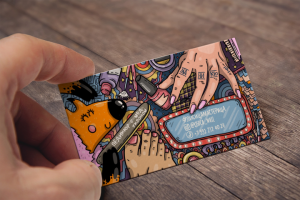 Визитка мастера по маникюру и педикюру