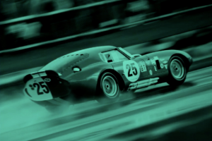 Посмотри видеокейс на YouTube по рекламе  шин и дисков