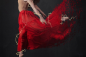 Девушка в прыжке