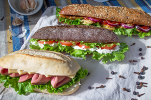 фуд фото 3 бутерброда