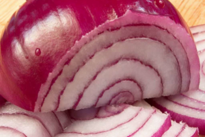 Крымский лук. Полезные свойства и особенности