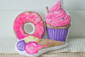 Декоративные подушки