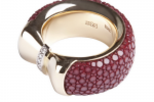 Кольцо из кожи ската