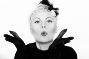 Проморолик певицы Ирмы Заубер