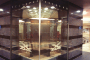 Дизайн лифта ТРК ПИРАМИДА