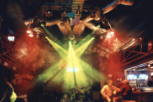 Дизайн профессионального светового оборудования.