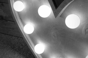 Дизайн элементов декора для праздников