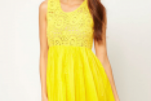 Простое летнее платье – незаменимая вещь в гардеробе