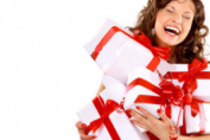 Какой подарок выбрать девушке