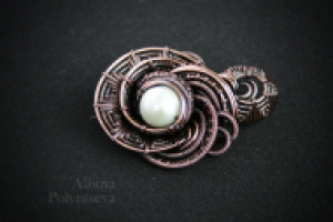 Брошь "Камелия"