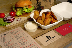 Меню + визитка + пакет бургерной "Лакки Лучано"