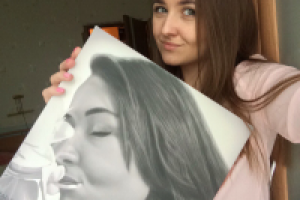 Цифровой чёрно-белый портрет напечатанный на холсте