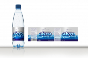 Этикетка питьевой воды «Аkvo»