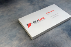 Логотип для информационного агентства ReaMak