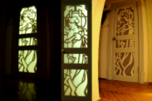 дверь, витраж