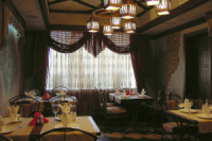 Ресторан на Оболони «Княжий Затон»