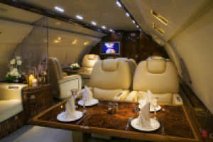 Як 42д business jet