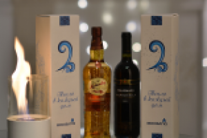 Коробка под алкоголь "Тепло в каждый дом"