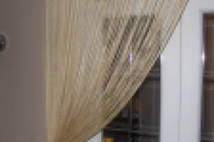 Нитяные шторы для кухни