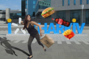 Убегающая от фастфуда