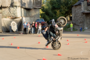 на мототусовке