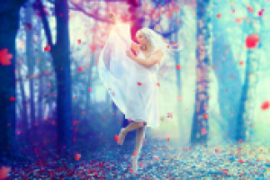 Перевод урока Танцующая в лесу