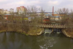 Плотина на реке Уча, в Ивантеевке