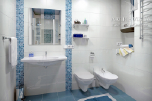 Днепровская набережная. Душевая