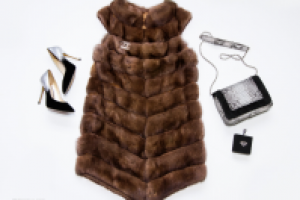 Съемка изделий из меха и кожи для www.furorfurs.ru